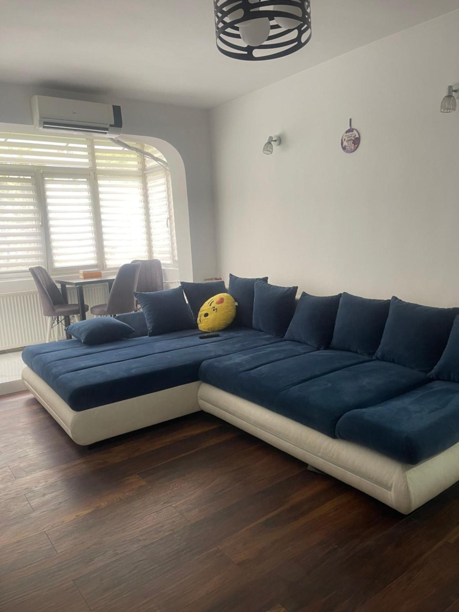 Carlitos Apt Râmnicu Vâlcea Екстериор снимка