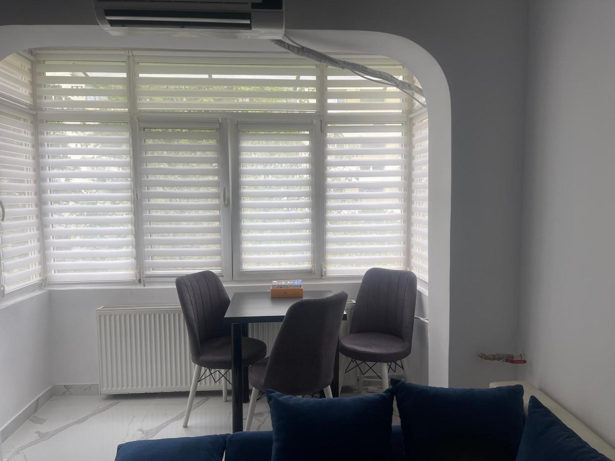 Carlitos Apt Râmnicu Vâlcea Екстериор снимка