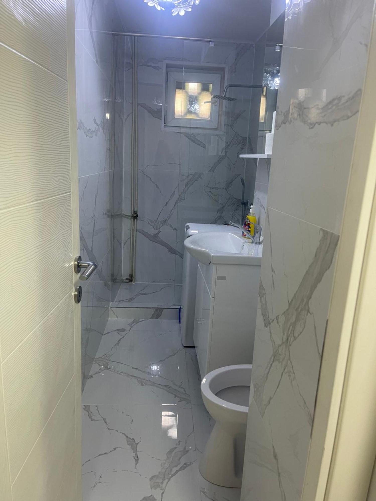 Carlitos Apt Râmnicu Vâlcea Екстериор снимка